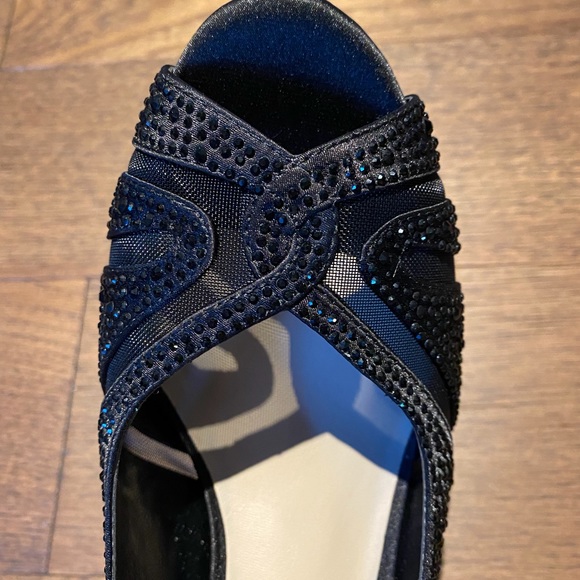 NEW Sparkly Slingback Heels - size 9 - Picture 6 of 11